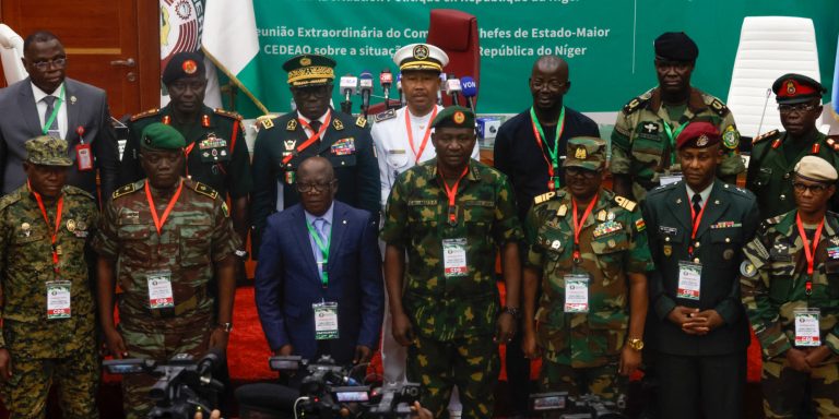 Niger-le-Senegal-enverra-ses-soldats-si-la-Cedeao-decide-d-une-intervention