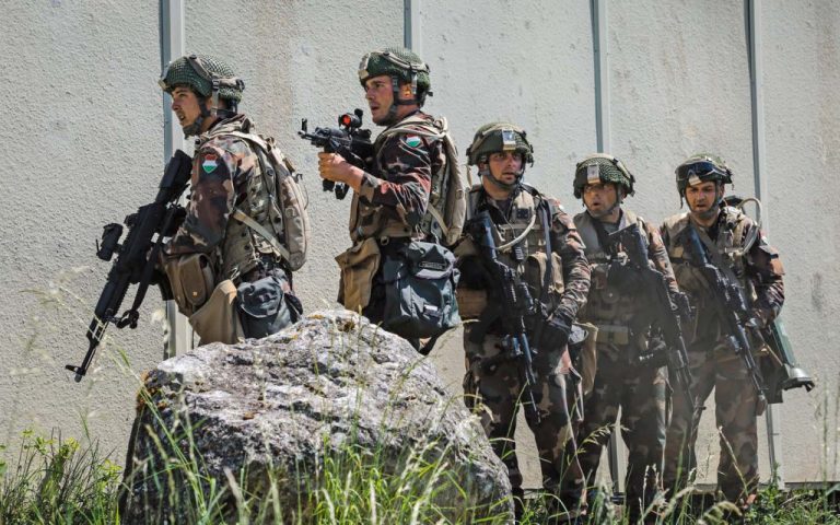 92-armée-hongroise-1-1-1024x640-1