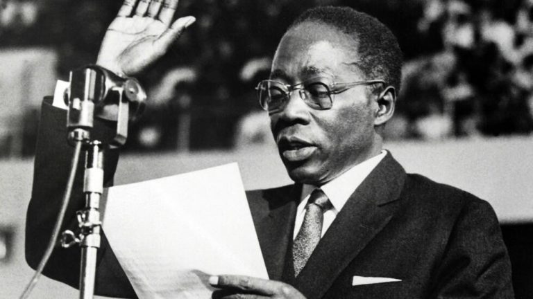 000_ARP2447019_Senegal_Senghor_1963