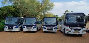 Moyen-Chari : Sept nouveaux bus pour renforcer le transport des étudiants